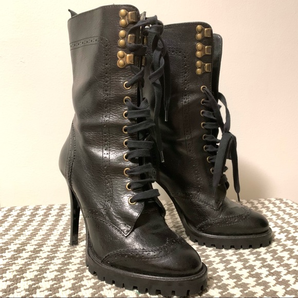 Like new D&G lug sole brogue lace up boot 6.5 - Picture 2 of 7